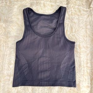 lululemon crop top